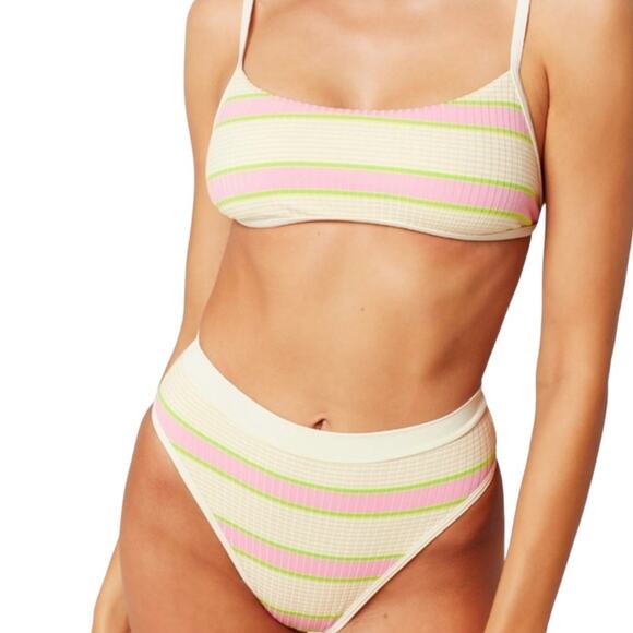 NWT! L*Space Gemma Bikini Top in BubbleGum Pink - Size Large - Picture 1 of 10